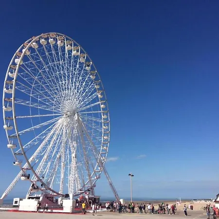 Four-fine 703 With Frontal Sea View Apartment Nieuwpoort